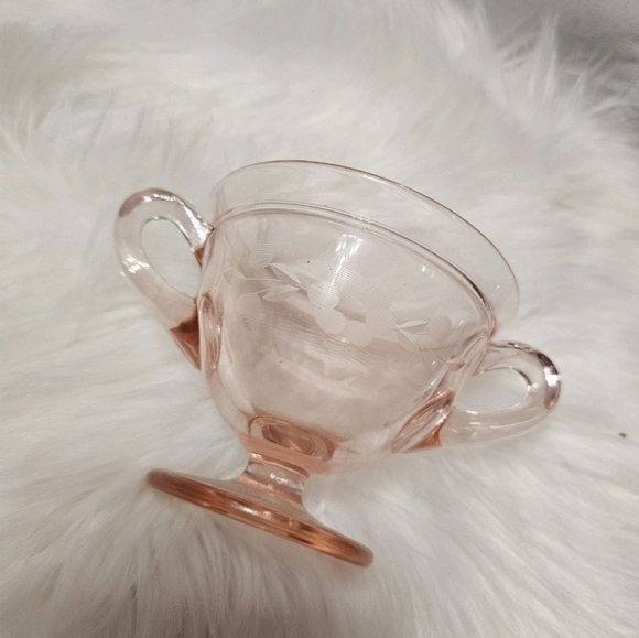 Vintage • Depression Glass Pinkware - Picture 1 of 7
